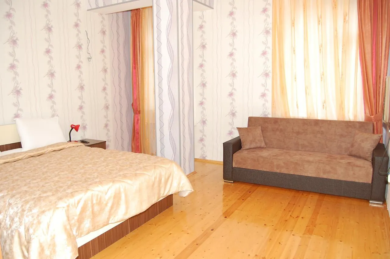 Xan Cinar Hotel Baku